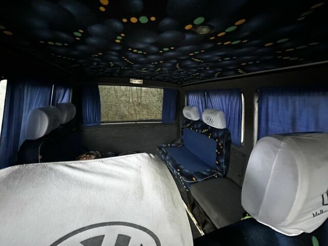 Белый Фольксваген Transporter, объемом двигателя 2.5 л и пробегом 200 тыс. км за 3100 $, фото 12 на Automoto.ua