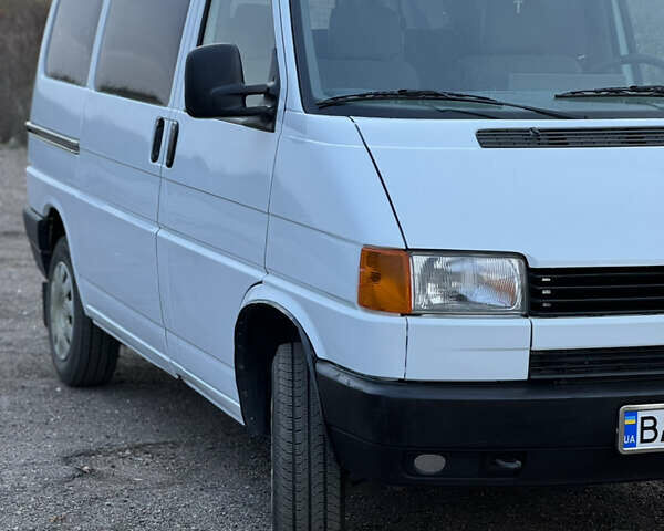 Білий Фольксваген Transporter, об'ємом двигуна 2.4 л та пробігом 400 тис. км за 5200 $, фото 9 на Automoto.ua