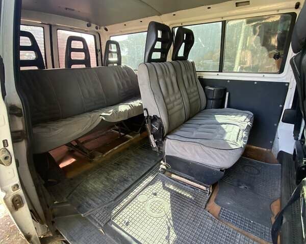 Белый Фольксваген Transporter, объемом двигателя 2.4 л и пробегом 500 тыс. км за 3600 $, фото 13 на Automoto.ua