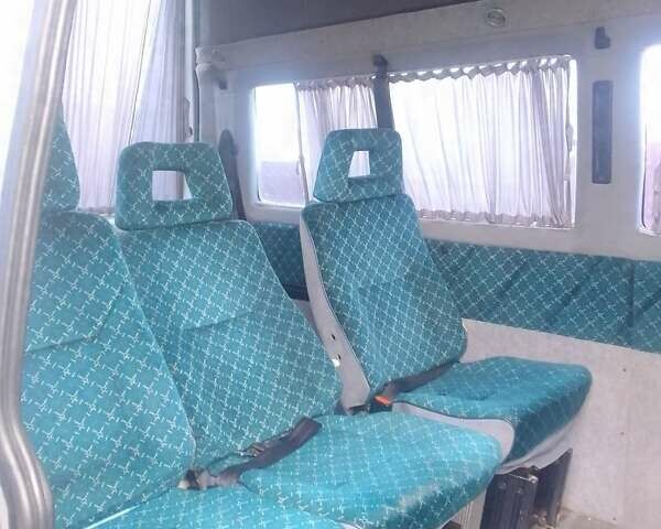 Білий Фольксваген Transporter, об'ємом двигуна 2.4 л та пробігом 700 тис. км за 3800 $, фото 13 на Automoto.ua