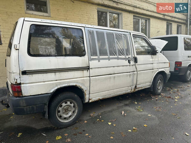 Білий Фольксваген Transporter, об'ємом двигуна 1.9 л та пробігом 500 тис. км за 2650 $, фото 29 на Automoto.ua
