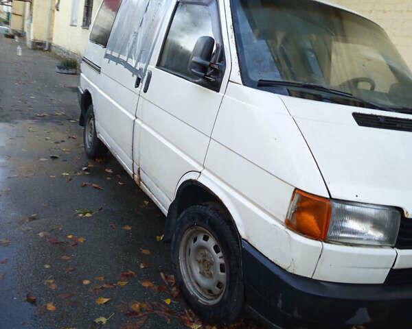 Білий Фольксваген Transporter, об'ємом двигуна 1.9 л та пробігом 500 тис. км за 2650 $, фото 41 на Automoto.ua