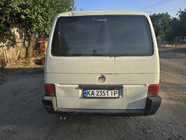 Белый Фольксваген Transporter, объемом двигателя 1.9 л и пробегом 396 тыс. км за 3900 $, фото 11 на Automoto.ua