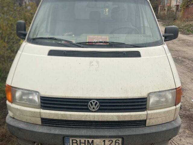 Белый Фольксваген Transporter, объемом двигателя 2.4 л и пробегом 366 тыс. км за 2200 $, фото 2 на Automoto.ua