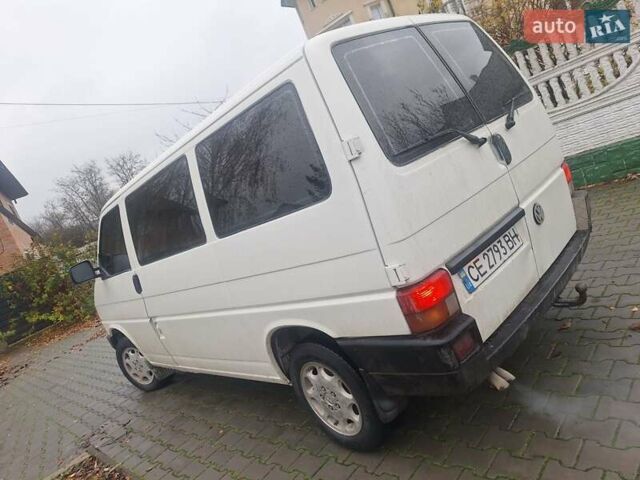 Белый Фольксваген Transporter, объемом двигателя 2.5 л и пробегом 335 тыс. км за 3600 $, фото 2 на Automoto.ua