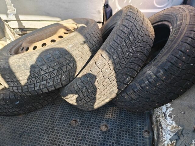 Белый Фольксваген Transporter, объемом двигателя 2.4 л и пробегом 699 тыс. км за 3650 $, фото 12 на Automoto.ua