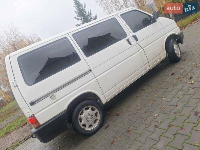 Белый Фольксваген Transporter, объемом двигателя 2.5 л и пробегом 335 тыс. км за 3600 $, фото 9 на Automoto.ua