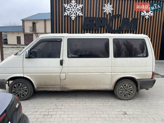 Белый Фольксваген Transporter, объемом двигателя 1.9 л и пробегом 300 тыс. км за 3499 $, фото 5 на Automoto.ua