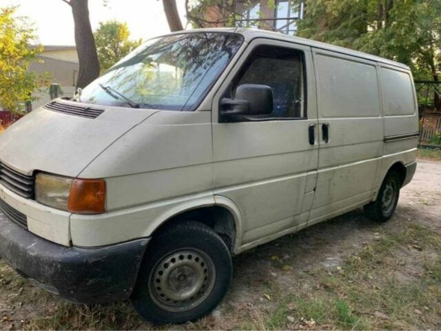 Белый Фольксваген Transporter, объемом двигателя 1.9 л и пробегом 1000 тыс. км за 3500 $, фото 1 на Automoto.ua