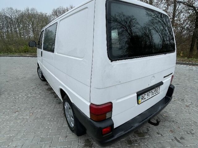 Белый Фольксваген Transporter, объемом двигателя 1 л и пробегом 390 тыс. км за 4000 $, фото 5 на Automoto.ua