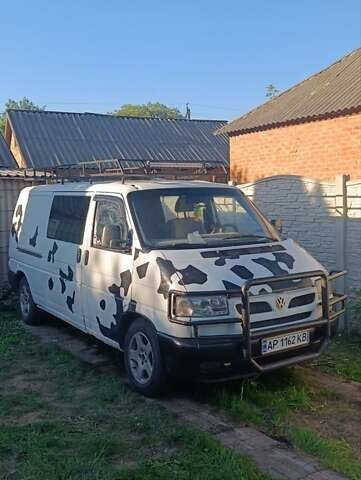 Белый Фольксваген Transporter, объемом двигателя 2.5 л и пробегом 300 тыс. км за 5000 $, фото 5 на Automoto.ua