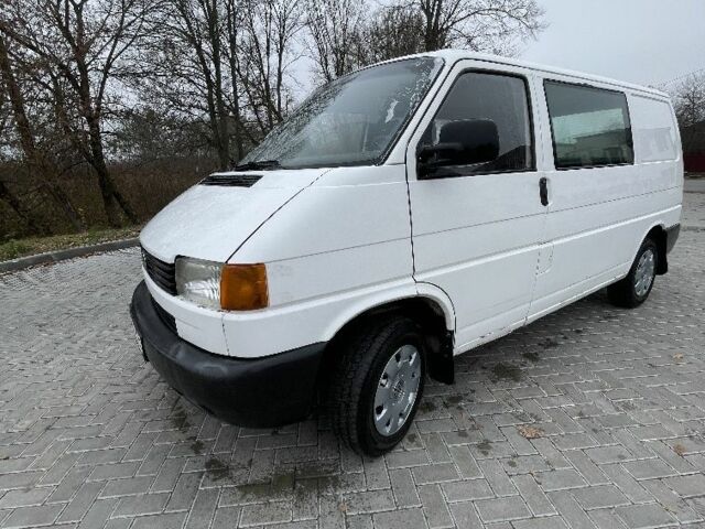 Белый Фольксваген Transporter, объемом двигателя 1 л и пробегом 390 тыс. км за 4000 $, фото 4 на Automoto.ua