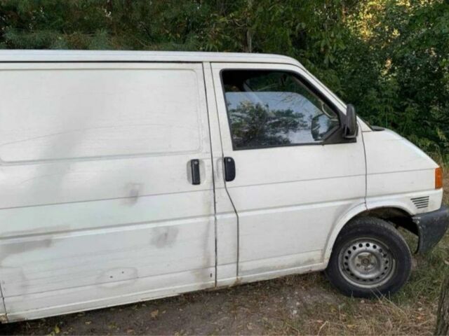 Белый Фольксваген Transporter, объемом двигателя 1.9 л и пробегом 1000 тыс. км за 3500 $, фото 4 на Automoto.ua