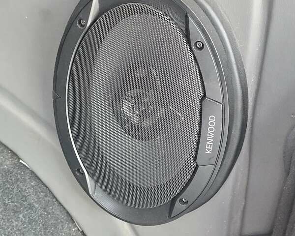 Белый Фольксваген Transporter, объемом двигателя 1.9 л и пробегом 389 тыс. км за 6000 $, фото 9 на Automoto.ua