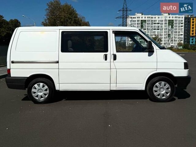 Белый Фольксваген Transporter, объемом двигателя 1.9 л и пробегом 500 тыс. км за 4500 $, фото 4 на Automoto.ua