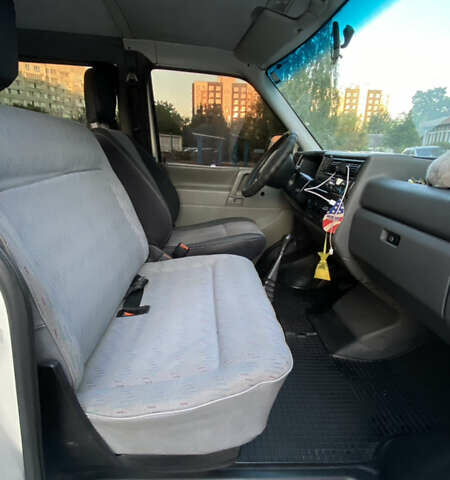 Білий Фольксваген Transporter, об'ємом двигуна 1.9 л та пробігом 204 тис. км за 7200 $, фото 8 на Automoto.ua