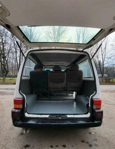 Белый Фольксваген Transporter, объемом двигателя 2.4 л и пробегом 659 тыс. км за 4950 $, фото 14 на Automoto.ua