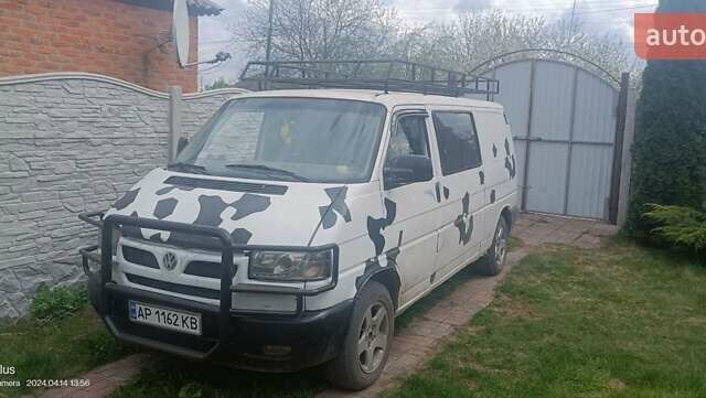 Белый Фольксваген Transporter, объемом двигателя 2.5 л и пробегом 300 тыс. км за 5000 $, фото 7 на Automoto.ua