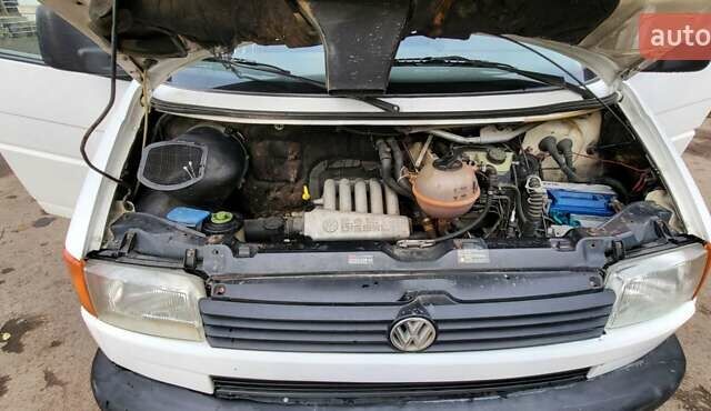 Белый Фольксваген Transporter, объемом двигателя 2.4 л и пробегом 659 тыс. км за 4950 $, фото 16 на Automoto.ua