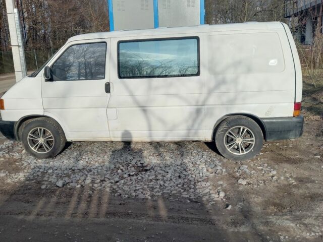 Білий Фольксваген Transporter, об'ємом двигуна 1.9 л та пробігом 396 тис. км за 4100 $, фото 1 на Automoto.ua