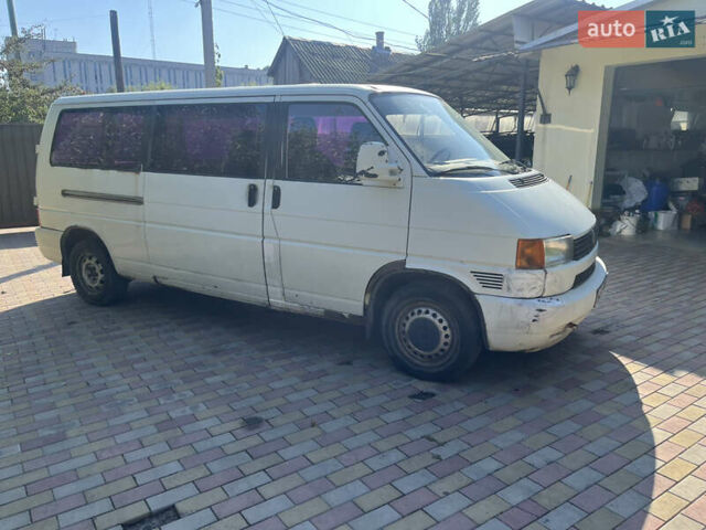 Белый Фольксваген Transporter, объемом двигателя 0 л и пробегом 266 тыс. км за 3500 $, фото 6 на Automoto.ua