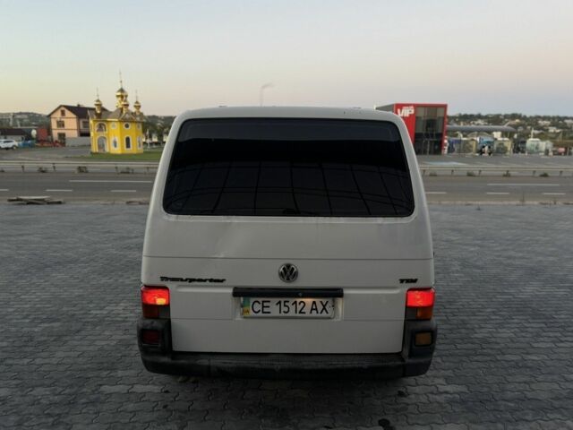 Білий Фольксваген Transporter, об'ємом двигуна 2.5 л та пробігом 400 тис. км за 3999 $, фото 3 на Automoto.ua