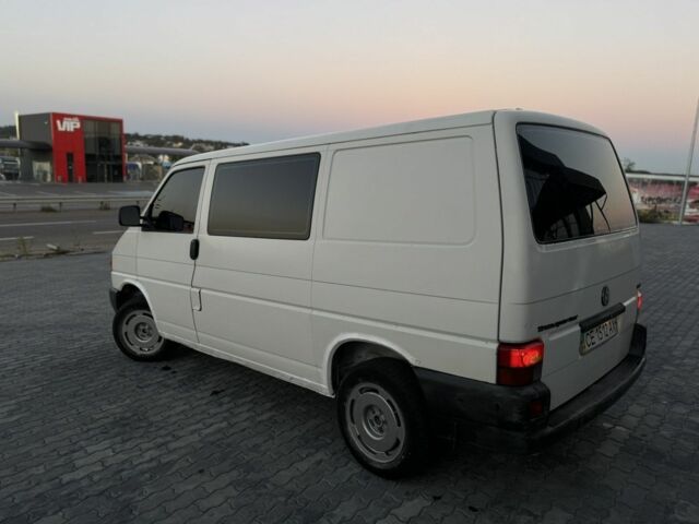 Білий Фольксваген Transporter, об'ємом двигуна 2.5 л та пробігом 400 тис. км за 3999 $, фото 4 на Automoto.ua