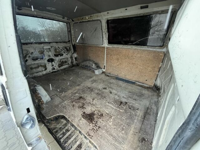 Белый Фольксваген Transporter, объемом двигателя 2.5 л и пробегом 470 тыс. км за 3800 $, фото 11 на Automoto.ua
