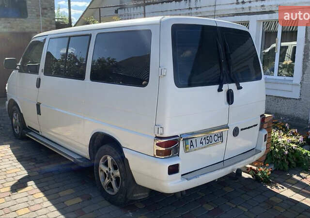Белый Фольксваген Transporter, объемом двигателя 2.4 л и пробегом 309 тыс. км за 5500 $, фото 1 на Automoto.ua