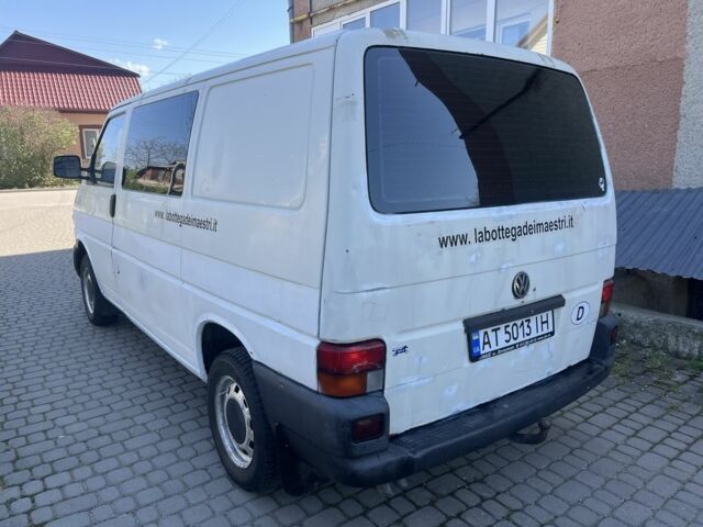 Белый Фольксваген Transporter, объемом двигателя 2.5 л и пробегом 470 тыс. км за 3800 $, фото 3 на Automoto.ua