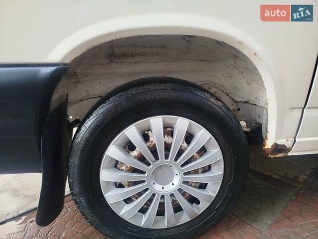 Белый Фольксваген Transporter, объемом двигателя 1.9 л и пробегом 355 тыс. км за 4500 $, фото 9 на Automoto.ua