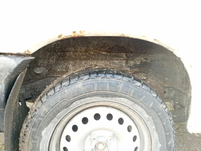 Белый Фольксваген Transporter, объемом двигателя 2.5 л и пробегом 361 тыс. км за 5500 $, фото 14 на Automoto.ua