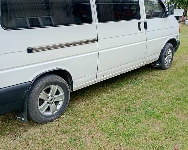 Белый Фольксваген Transporter, объемом двигателя 2.37 л и пробегом 1 тыс. км за 5800 $, фото 1 на Automoto.ua