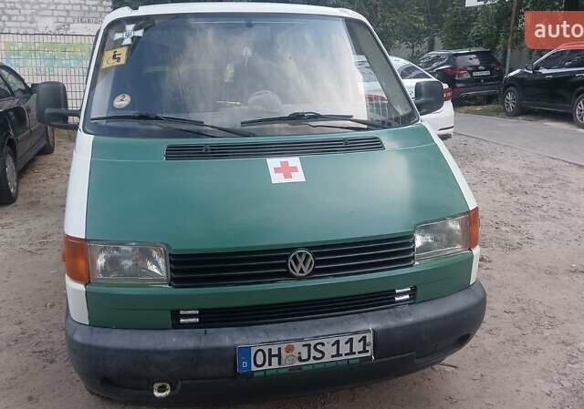 Белый Фольксваген Transporter, объемом двигателя 2.4 л и пробегом 473 тыс. км за 4800 $, фото 2 на Automoto.ua