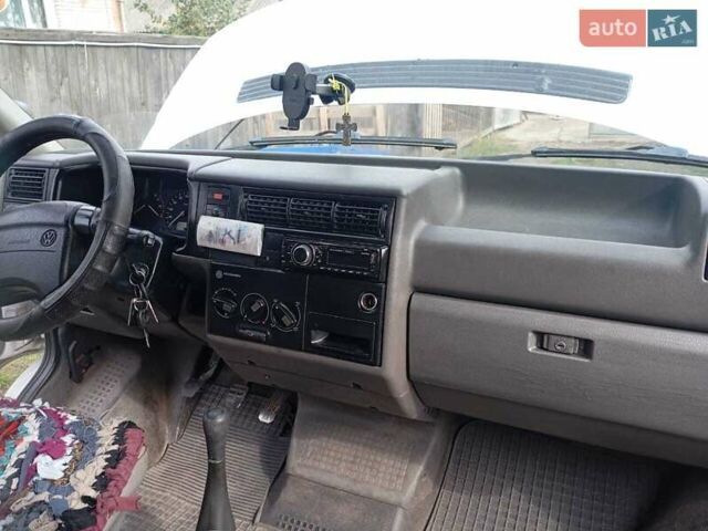 Белый Фольксваген Transporter, объемом двигателя 1.9 л и пробегом 357 тыс. км за 4200 $, фото 7 на Automoto.ua