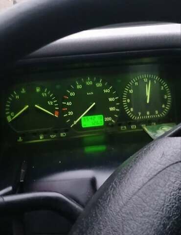 Белый Фольксваген Transporter, объемом двигателя 1.9 л и пробегом 354 тыс. км за 5000 $, фото 9 на Automoto.ua