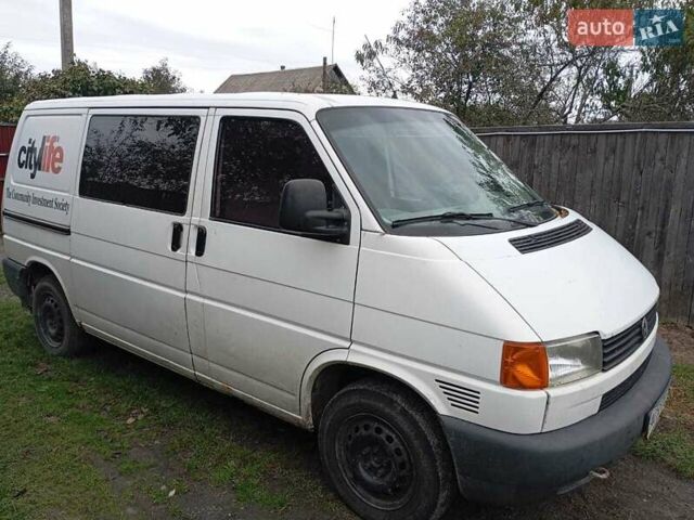 Белый Фольксваген Transporter, объемом двигателя 1.9 л и пробегом 357 тыс. км за 4200 $, фото 1 на Automoto.ua