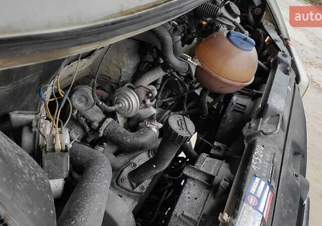 Белый Фольксваген Transporter, объемом двигателя 1.9 л и пробегом 180 тыс. км за 5199 $, фото 10 на Automoto.ua