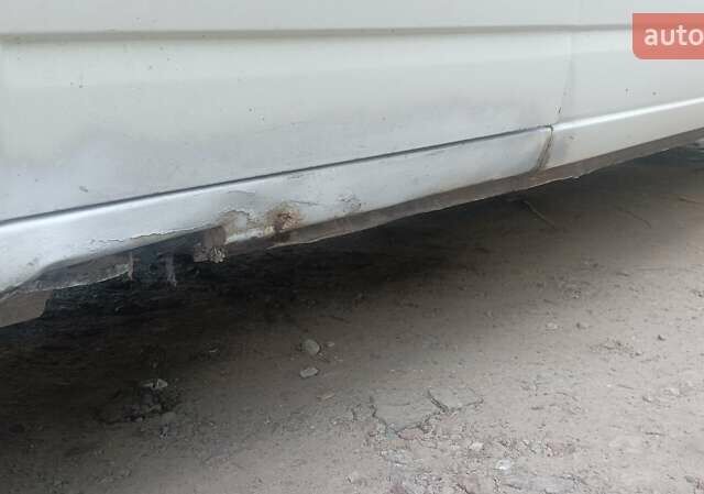 Белый Фольксваген Transporter, объемом двигателя 2.4 л и пробегом 473 тыс. км за 4800 $, фото 10 на Automoto.ua