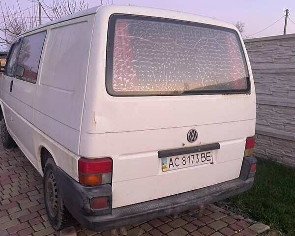 Білий Фольксваген Transporter, об'ємом двигуна 1.9 л та пробігом 500 тис. км за 3750 $, фото 1 на Automoto.ua