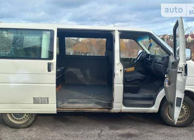 Білий Фольксваген Transporter, об'ємом двигуна 1.9 л та пробігом 297 тис. км за 5300 $, фото 8 на Automoto.ua