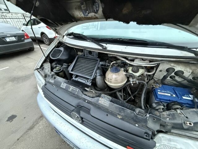 Белый Фольксваген Transporter, объемом двигателя 2.5 л и пробегом 350 тыс. км за 6200 $, фото 20 на Automoto.ua