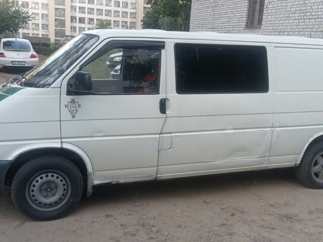 Белый Фольксваген Transporter, объемом двигателя 2.4 л и пробегом 473 тыс. км за 4600 $, фото 17 на Automoto.ua