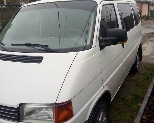 Белый Фольксваген Transporter, объемом двигателя 1.9 л и пробегом 340 тыс. км за 5400 $, фото 4 на Automoto.ua
