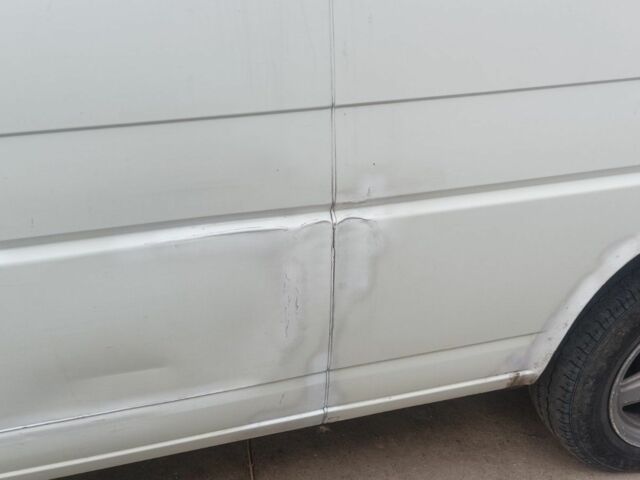 Белый Фольксваген Transporter, объемом двигателя 2.4 л и пробегом 473 тыс. км за 4600 $, фото 10 на Automoto.ua