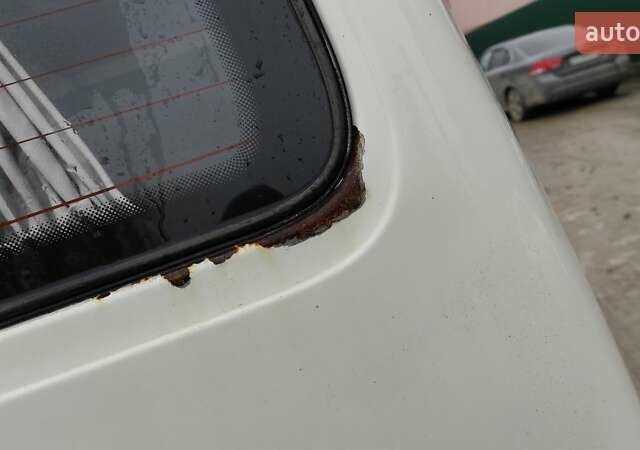 Белый Фольксваген Transporter, объемом двигателя 1.9 л и пробегом 180 тыс. км за 5199 $, фото 8 на Automoto.ua