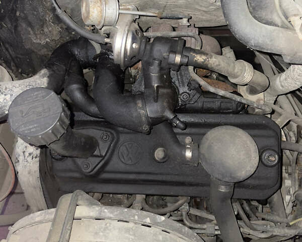 Білий Фольксваген Transporter, об'ємом двигуна 1.9 л та пробігом 500 тис. км за 3750 $, фото 9 на Automoto.ua