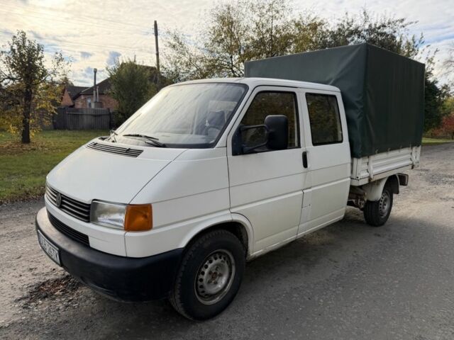 Белый Фольксваген Transporter, объемом двигателя 1.9 л и пробегом 275 тыс. км за 3900 $, фото 1 на Automoto.ua