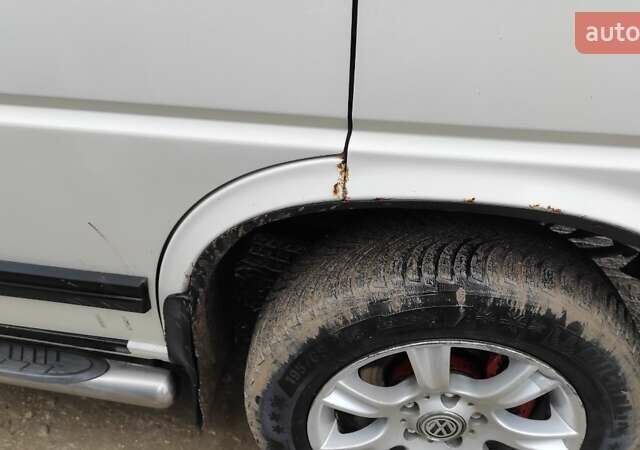 Белый Фольксваген Transporter, объемом двигателя 1.9 л и пробегом 180 тыс. км за 5199 $, фото 5 на Automoto.ua