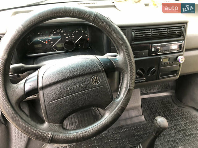 Білий Фольксваген Transporter, об'ємом двигуна 1.9 л та пробігом 435 тис. км за 5800 $, фото 5 на Automoto.ua